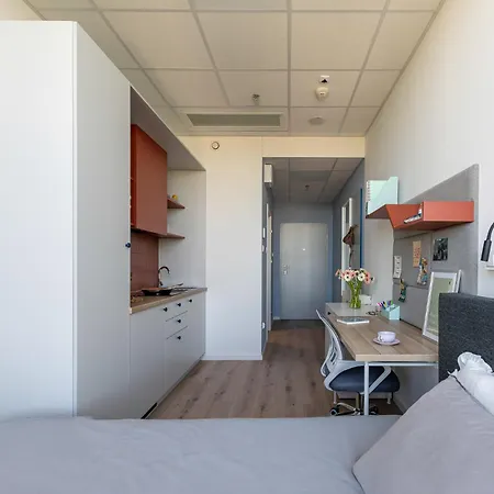 Sky Airport 아파트호텔