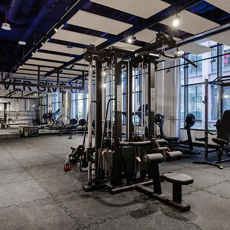 Sky Airport 3* ורשה