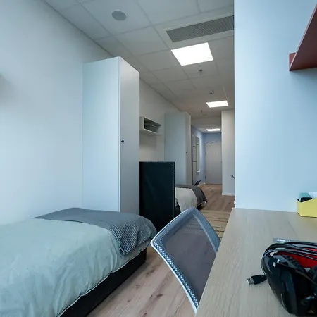 Hotel apartamentowy Sky Airport Warszawa